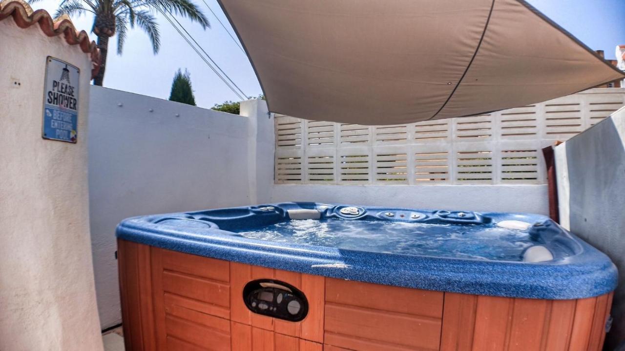 Casa Blanca Villa Калпе Екстериор снимка